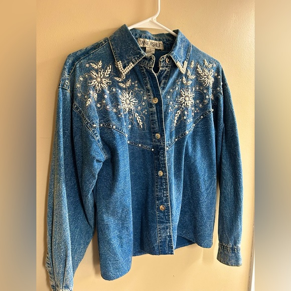 Vintage 80’s Beaded Top - Picture 3 of 5